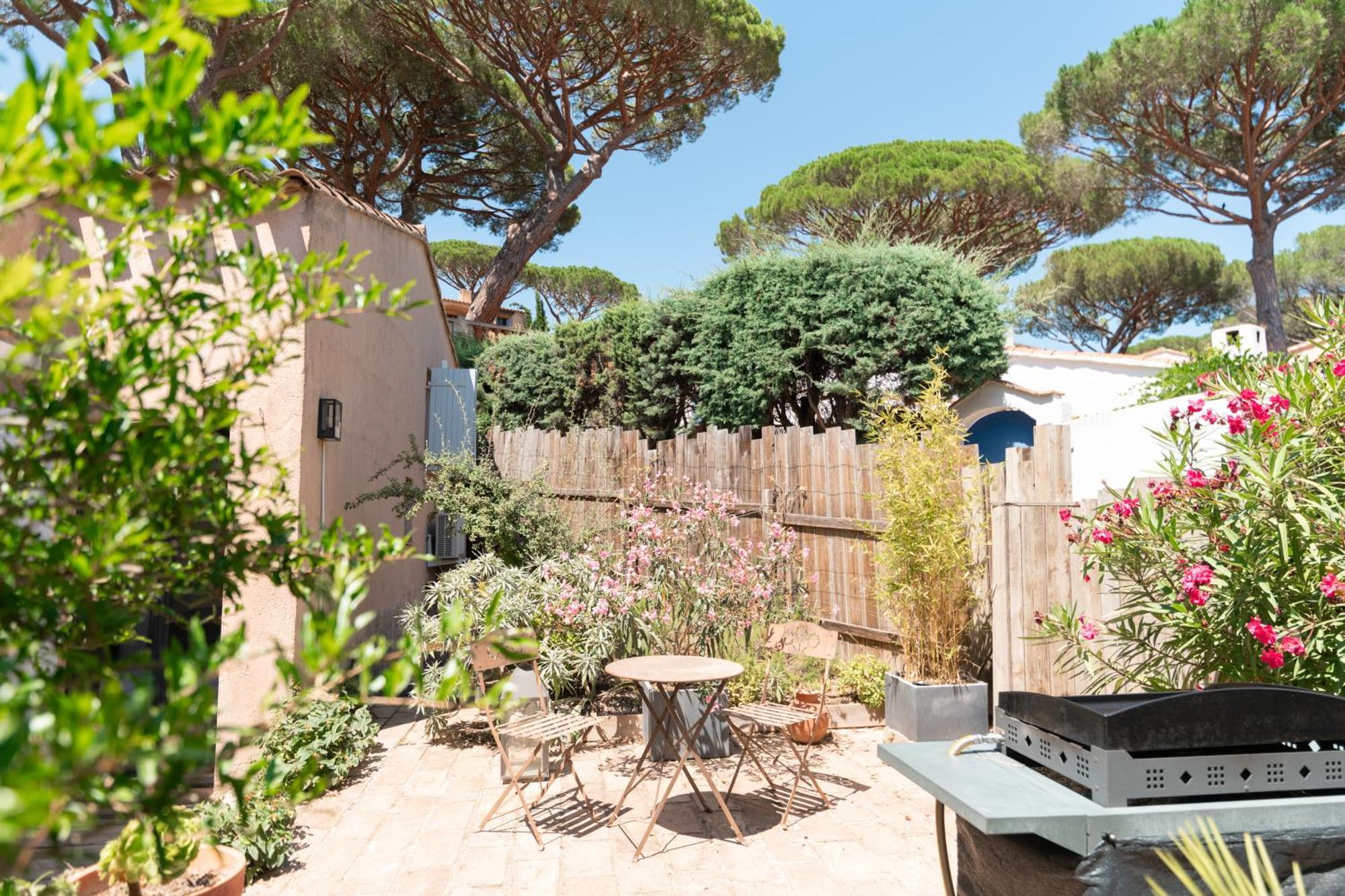 Joli Mazet Clim Vue St Tropez Villa Sainte-Maxime Exterior photo