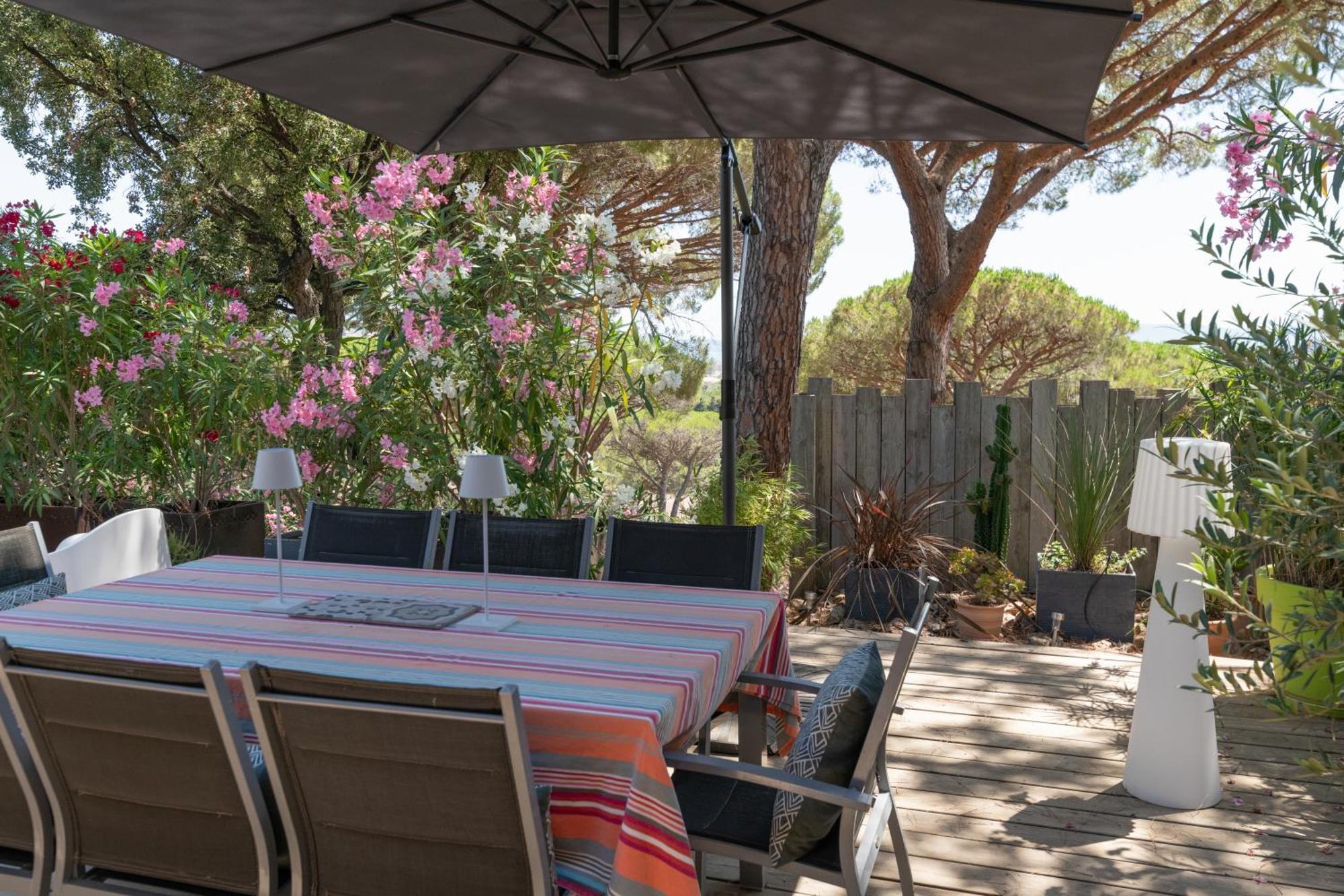 Joli Mazet Clim Vue St Tropez Villa Sainte-Maxime Exterior photo